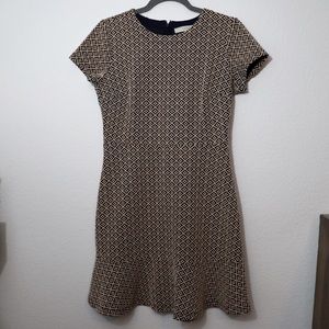 \Ann Taylor LOFT\• Petite Textured Ruffle Dress